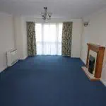 12 Catherine Wheel Gardens Lounge