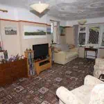 255 Fairmile Road Lounge