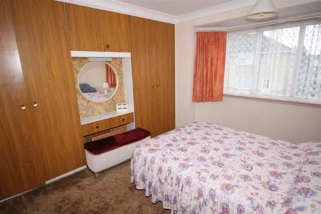 14 Riverlea Road Bedroom