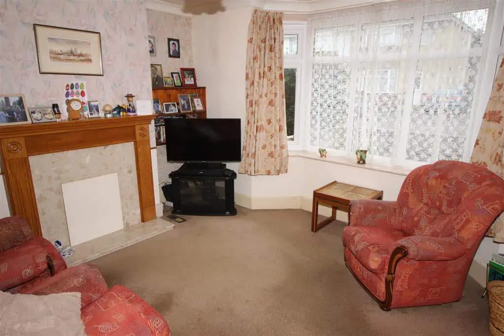 14 Riverlea Road Lounge