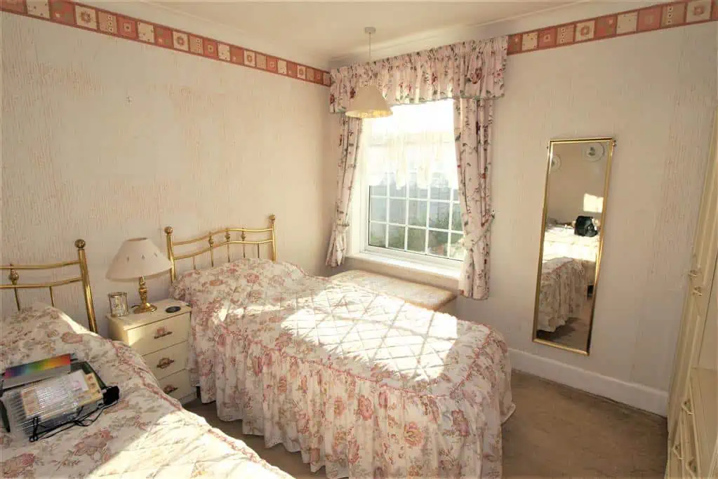 43 Albion Road Bedroom