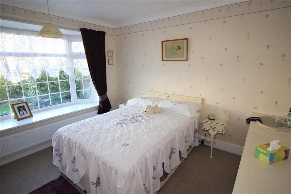 43 Albion Road Bedroom