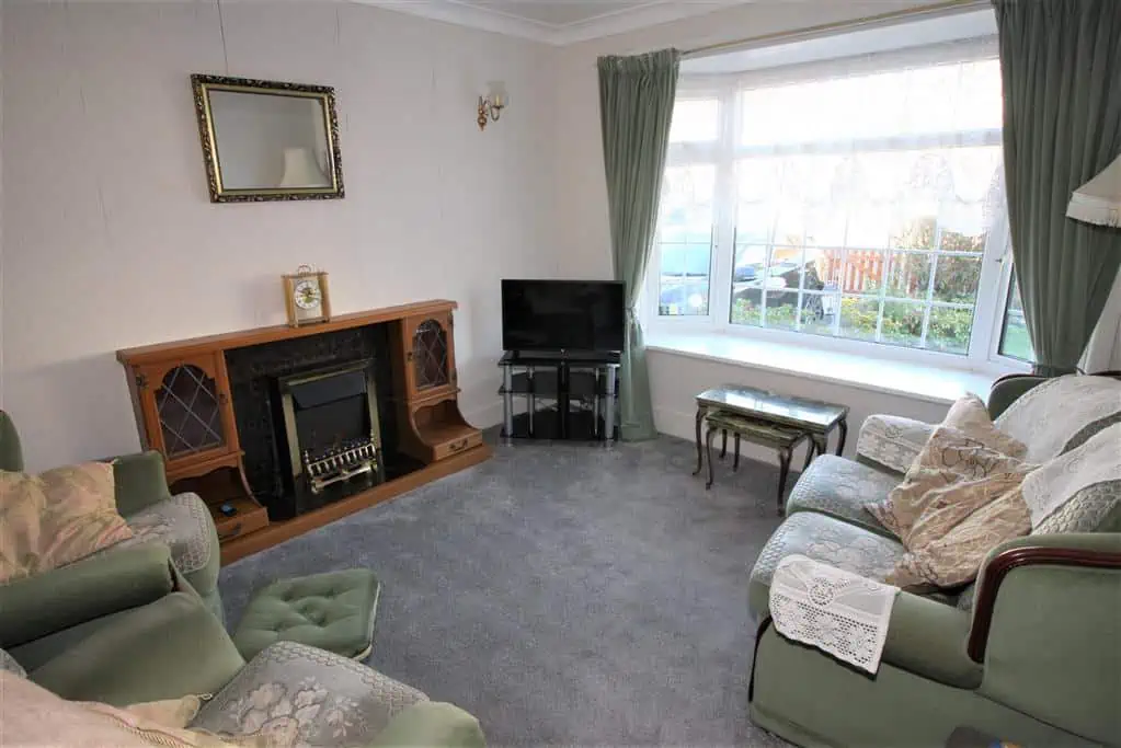 43 Albion Road Lounge