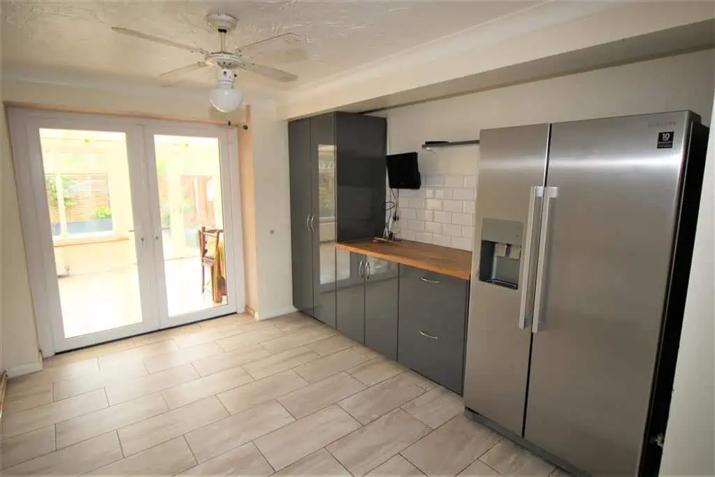 18 Catalina Close Kitchen