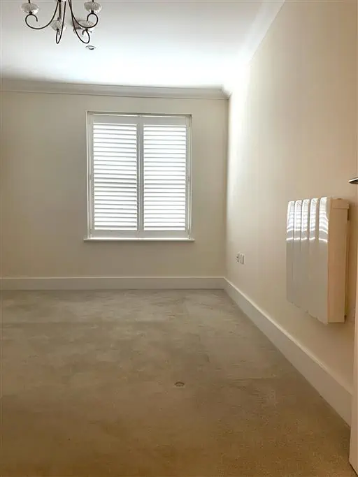10 Fleur De Lis Bedroom