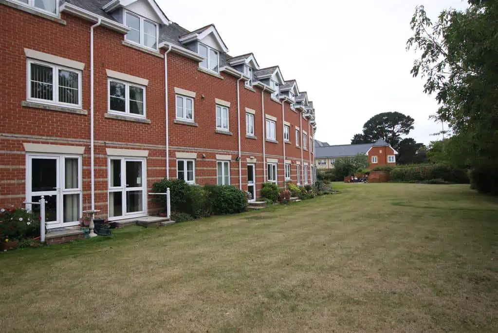 25 Blenheim Court