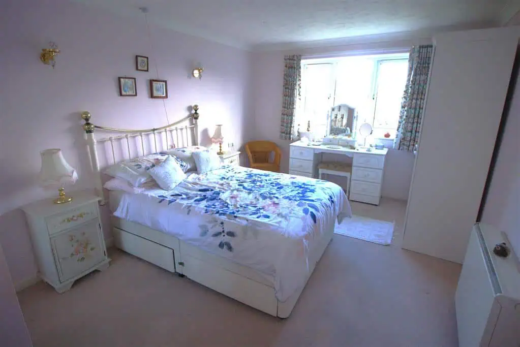 25 Blenheim Court