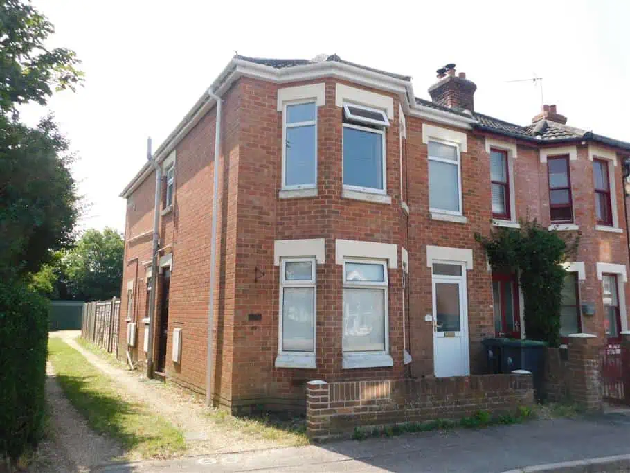 49 Portfield Road Front