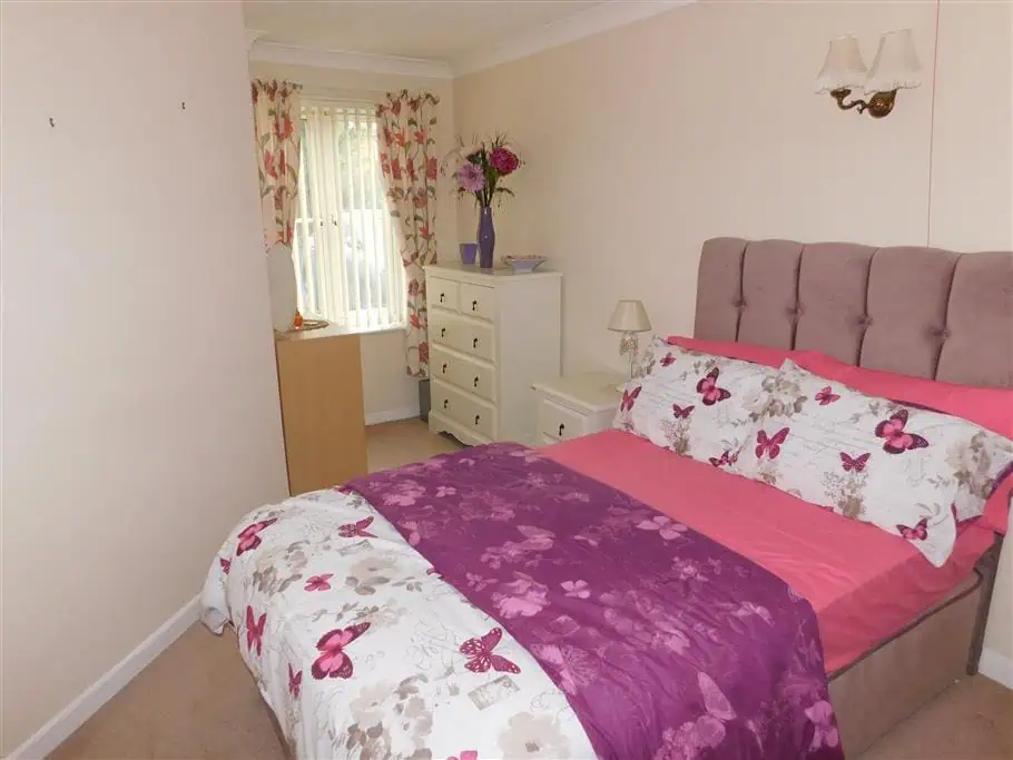6 Blenheim Court Bedroom