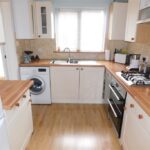 2 Squirrells Close Kitchen