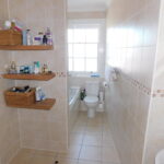 16a Castle Street Bathroom