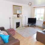 19 Rimbury Way Lounge