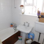 6 Stourbank Road Bathroom