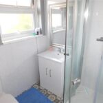 22 Darwin Avenue Shower room