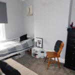 91 Purewell Bedroom