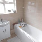 7 Flambard Avenue Bathroom