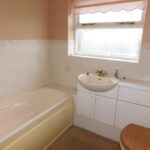 12 Rimbury Way Bathroom