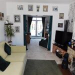 11 Kings Avenue Lounge