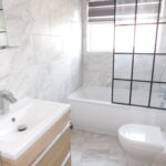 17 Huntingdon Gadens Bathroom